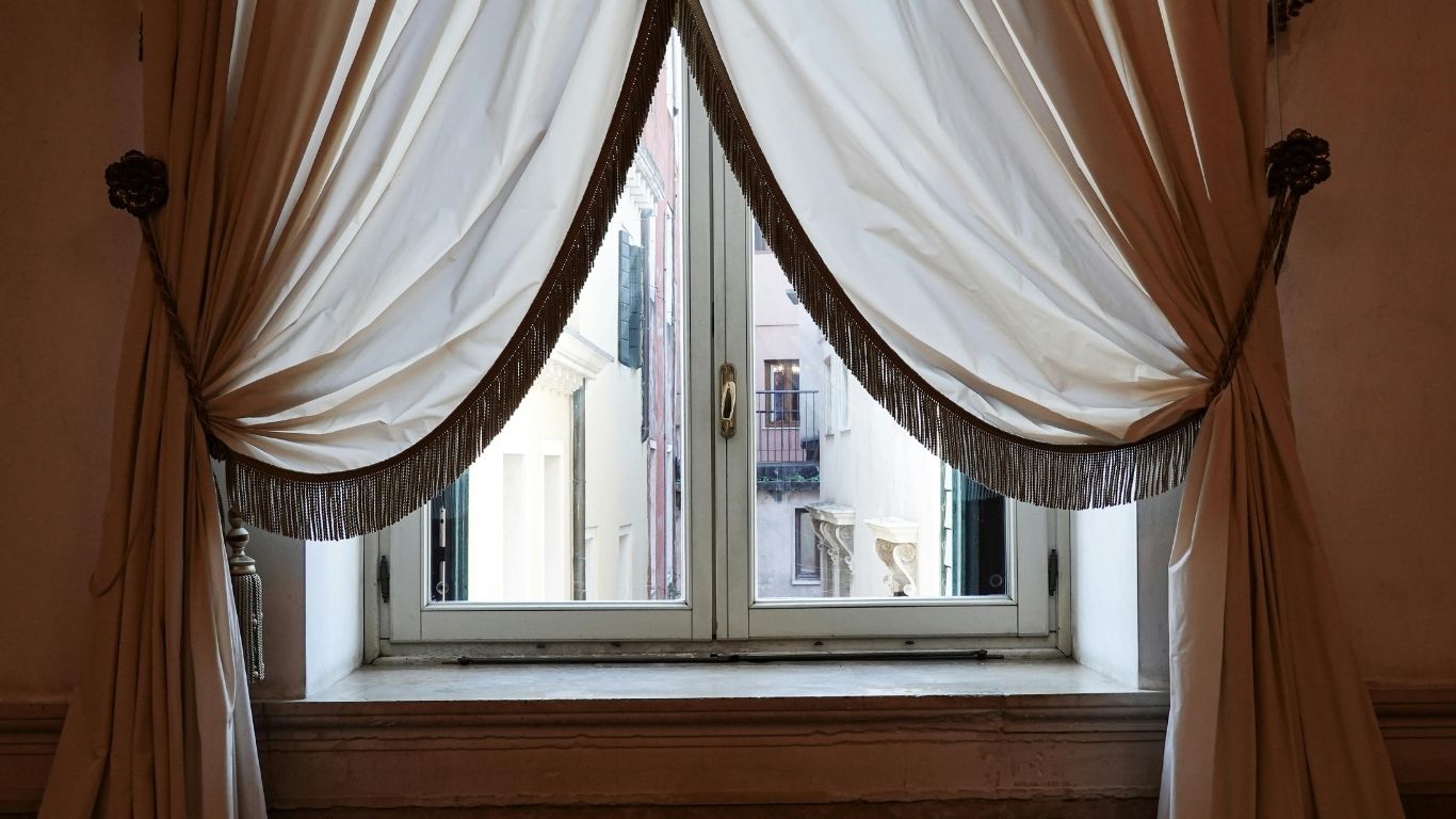 magazine online perdele si draperii ieftine